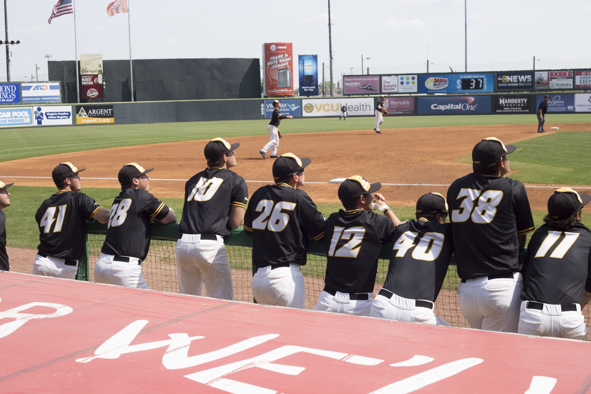 Diamond-a-dozen — Baseball sweeps URI, streaks to 12th consecutive win ...