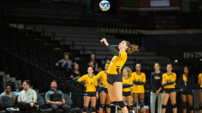 Vicky Giommarini_HighpointVolleyball_Mirador-50