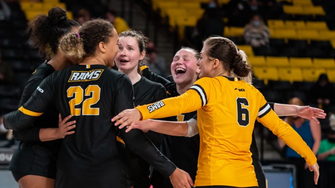 10222021-VCU-Volleyball-17