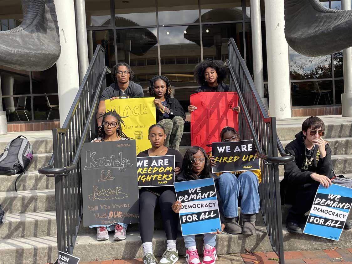 VCU NAACP leads students, faculty in march against postponement of ...