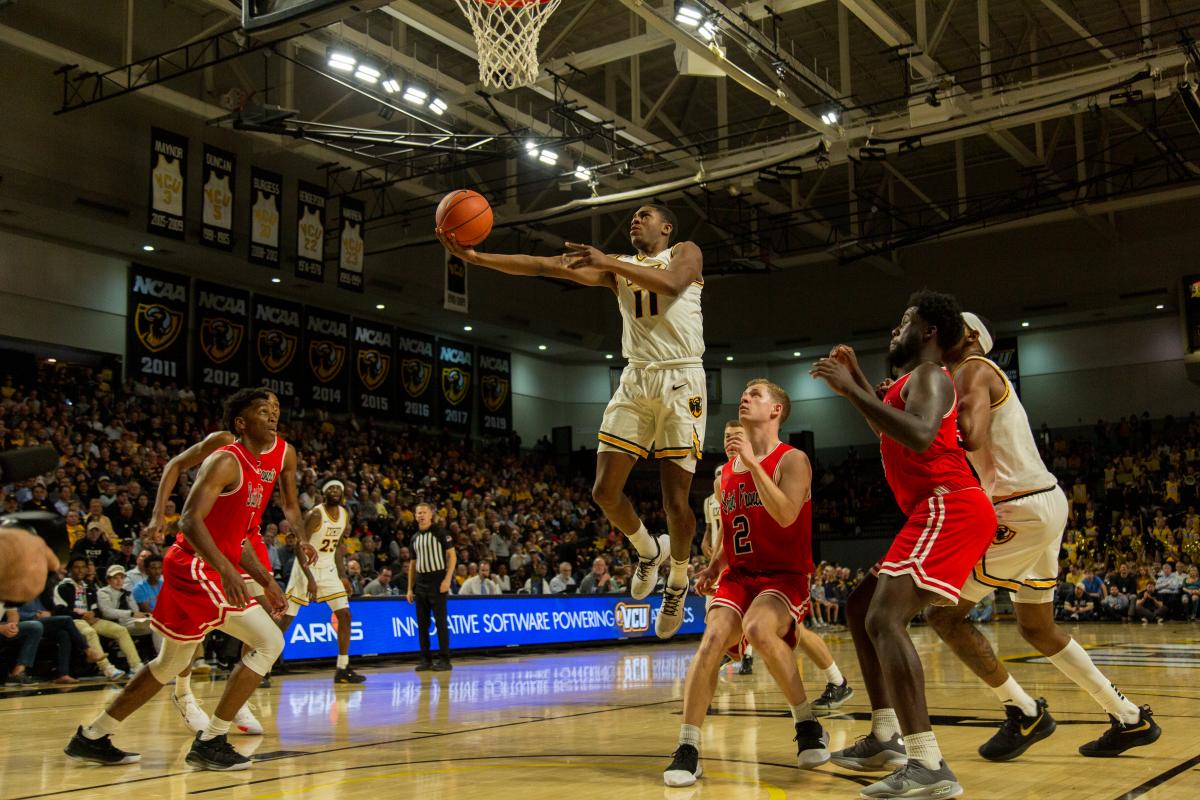 Masketball_LatourIMGL0053-2